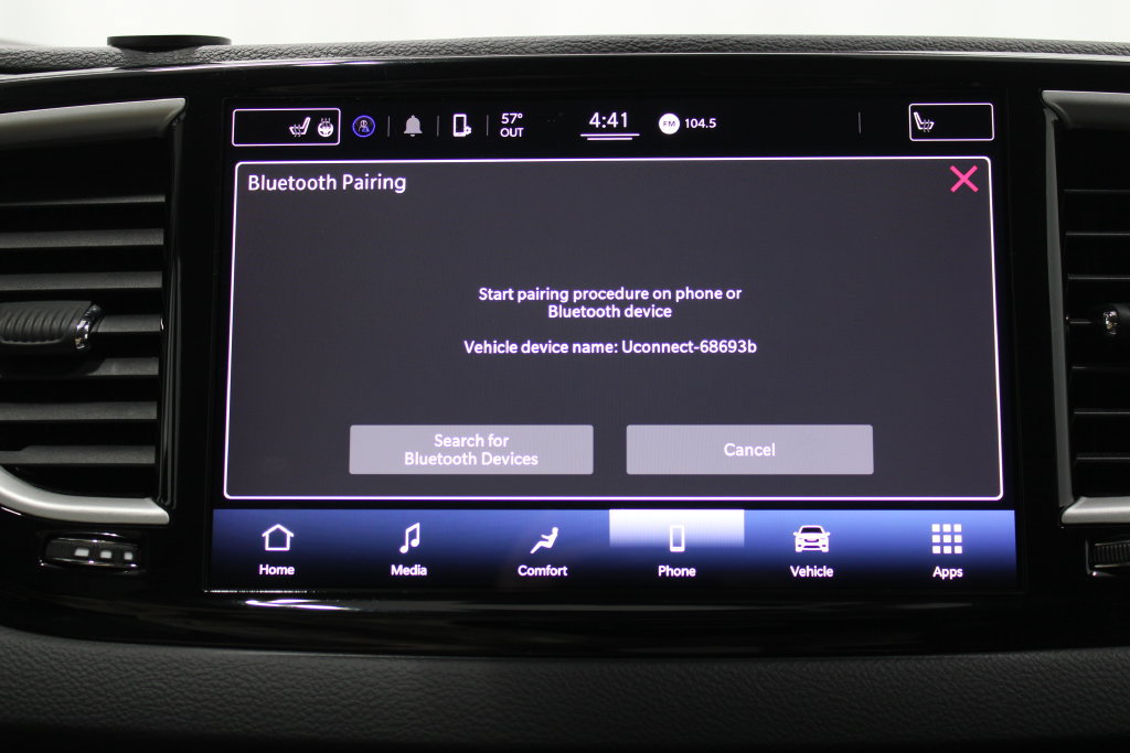 Used 2022 Chrysler Pacifica Touring-L FWD image 33