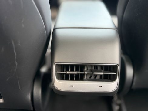 Used 2022 Tesla Model 3 Standard Range image 49