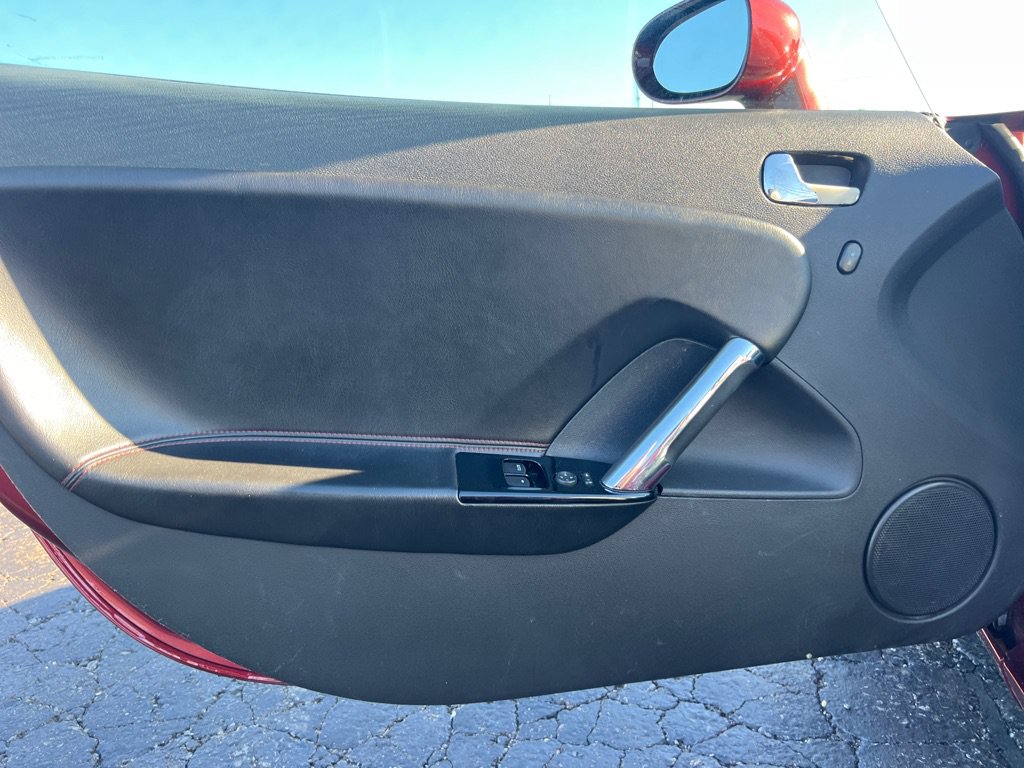 Used 2009 Saturn Sky Red Line Ruby Red RWD image 10