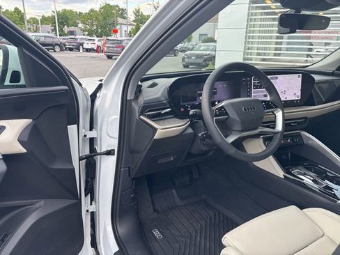 New 2026 Audi Q5 Premium Plus AWD/4WD image 10