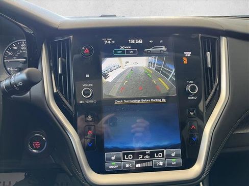 Used 2025 Subaru Outback Premium image 14