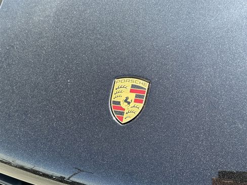 New 2025 Porsche Macan image 12