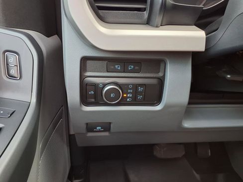 Used 2023 Ford F350 XLT w/ FX4 Off-Road Package image 19