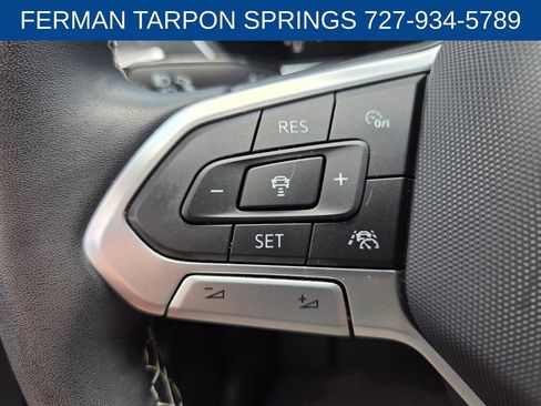 Used 2023 Volkswagen Tiguan SE FWD image 32