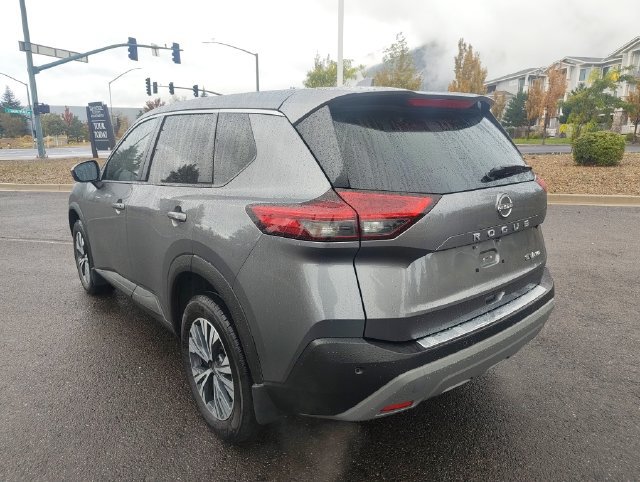 Used 2023 Nissan Rogue SV AWD/4WD image 5