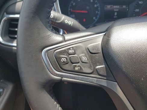 Used 2018 Chevrolet Equinox LT FWD image 19