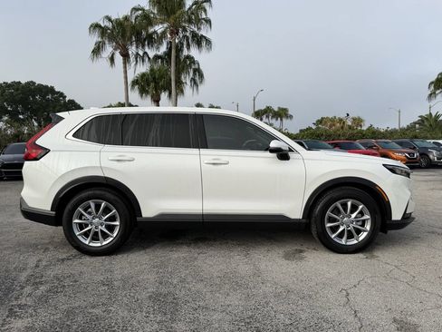 Used 2026 Honda CR-V EX image 4