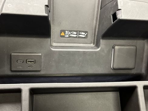 Certified 2024 GMC Sierra 1500 Denali Ultimate image 28