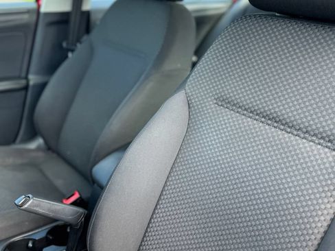 Used 2014 Volkswagen Jetta S FWD image 32