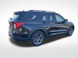 Certified 2023 Ford Explorer XLT w/ Equipment Group 202A image 4