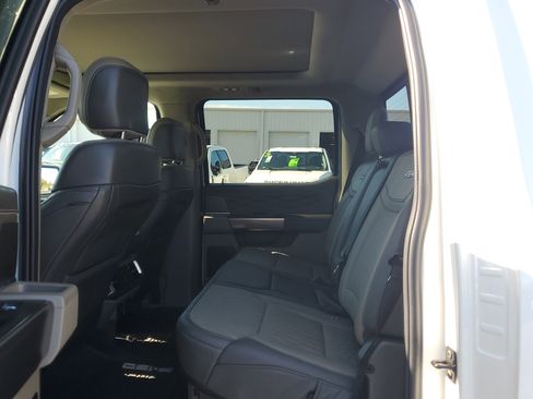 Used 2025 Ford F150 Platinum w/ Equipment Group 703A Plus image 11