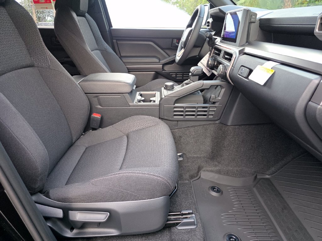 New 2026 Toyota 4Runner SR5 AWD/4WD image 14