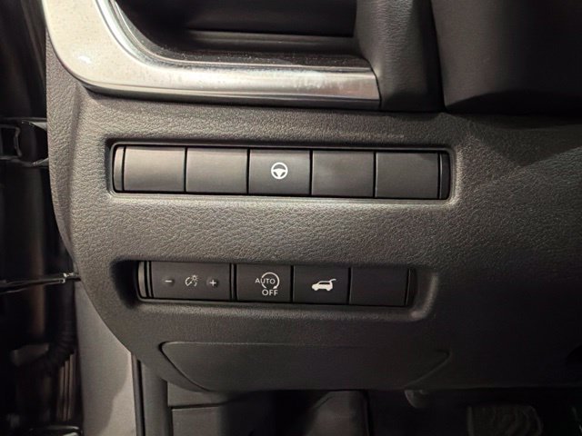 Certified 2023 Nissan Rogue SV w/ SV Premium B Package AWD/4WD image 20