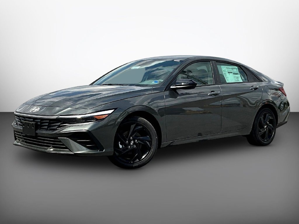 New 2026 Hyundai Elantra SEL w/ Cargo Package FWD image 2