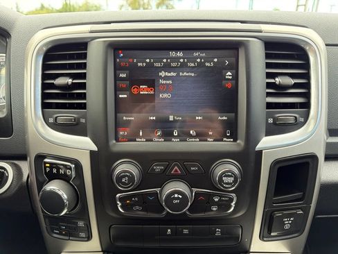 Used 2019 RAM 1500 Warlock AWD/4WD image 12