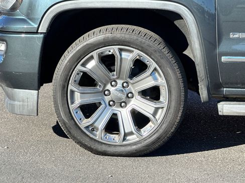 Used 2017 GMC Sierra 1500 Denali w/ Denali Ultimate Package image 22