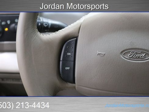 Used 2001 Ford F350 Lariat image 82