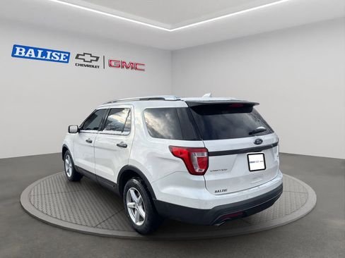 Used 2017 Ford Explorer Limited w/ Equipment Group 303A image 8