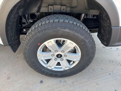 New 2025 Ford Ranger XL image 5