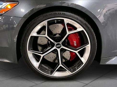 Used 2025 Audi RS 6 performance image 10