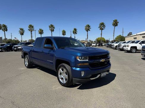 Used 2018 Chevrolet Silverado 1500 LT w/ All Star Edition image 2