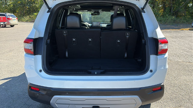 Used 2023 Honda Pilot TrailSport image 28