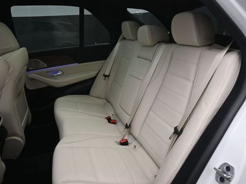 New 2026 Mercedes-Benz GLE 450 4MATIC image 10