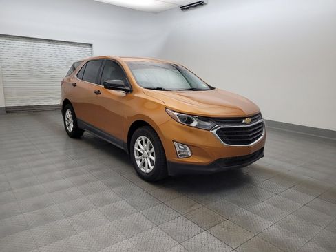 Used 2018 Chevrolet Equinox LT FWD image 13