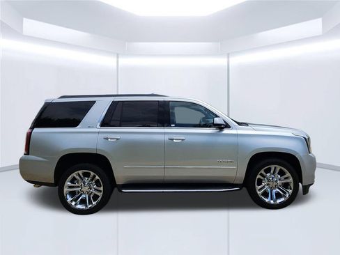 Used 2019 GMC Yukon SLT w/ Premium Edition RWD image 4