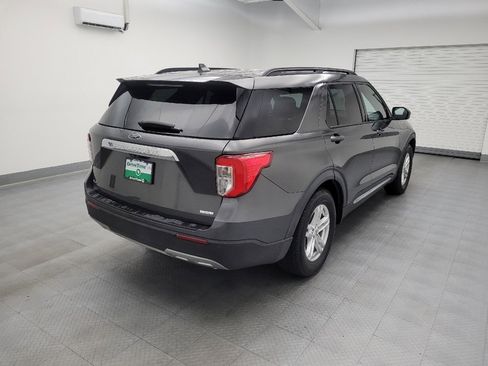 Used 2020 Ford Explorer XLT w/ Equipment Group 202A image 9
