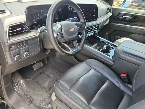 Used 2025 Chevrolet Tahoe LT RWD image 27