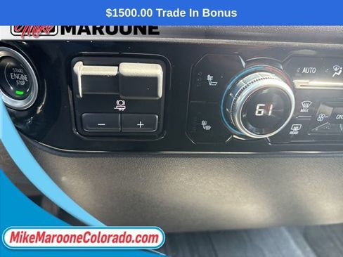 Used 2024 GMC Sierra 1500 SLT image 30