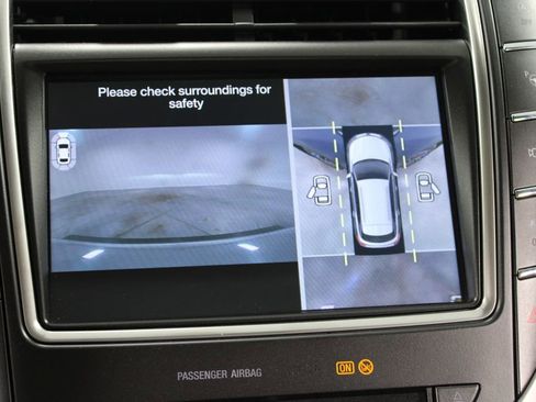 Used 2019 Lincoln Nautilus Reserve FWD image 52