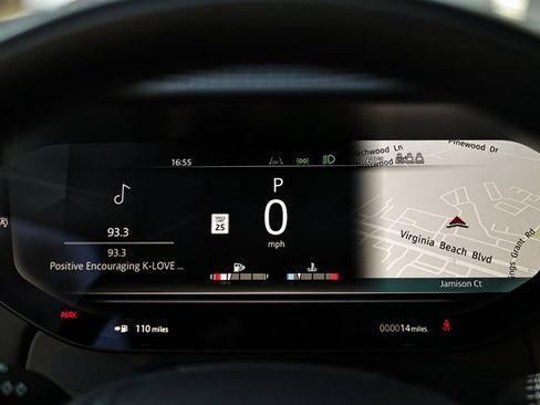 New 2026 Land Rover Range Rover SE image 40