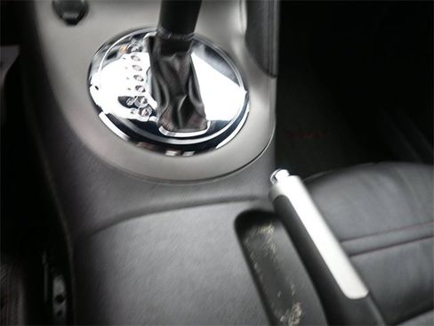 Used 2007 Pontiac Solstice GXP w/ Premium Package image 11