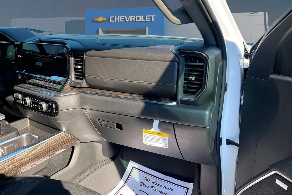 New 2026 Chevrolet Silverado 1500 RST w/ Safety Package AWD/4WD image 30