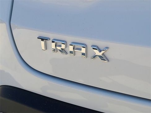 New 2026 Chevrolet Trax LT image 30