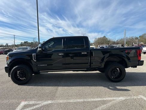 Used 2018 Ford F350 Platinum w/ Platinum Ultimate Package image 4