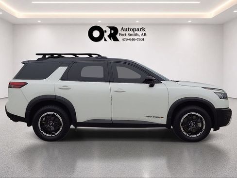 Used 2024 Nissan Pathfinder Rock Creek AWD/4WD image 6