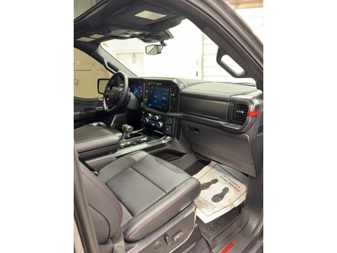 Used 2025 Ford F150 Raptor AWD/4WD image 33