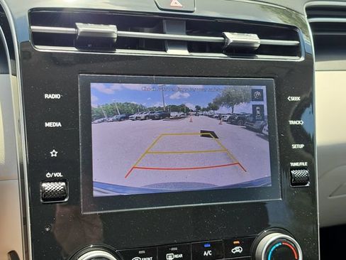 Used 2023 Hyundai Tucson SEL FWD image 24