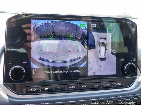 Used 2023 Nissan Rogue SL w/ SL Premium Package image 20