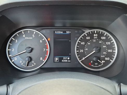 Used 2025 Nissan Sentra S FWD image 19