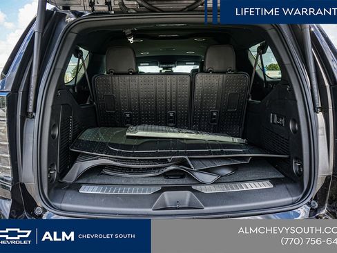 New 2025 Chevrolet Suburban Premier AWD/4WD image 24