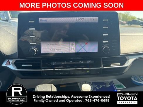 Used 2024 Toyota Sienna XLE w/ XLE Plus Package AWD/4WD image 9