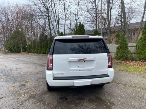 Used 2015 GMC Yukon SLT w/ HD Trailering Package image 4