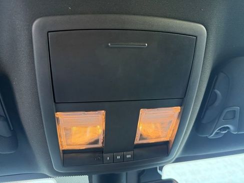 Used 2021 Dodge Challenger SRT Hellcat Redeye image 21