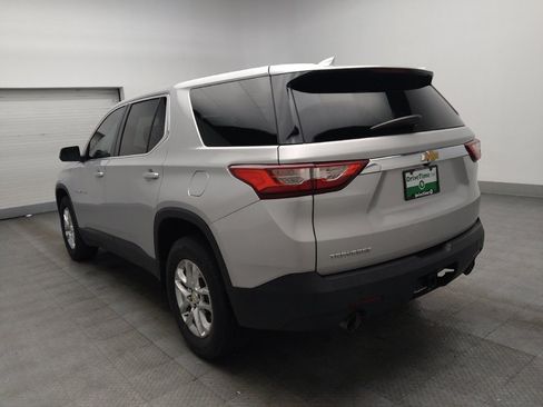 Used 2021 Chevrolet Traverse LS FWD image 5