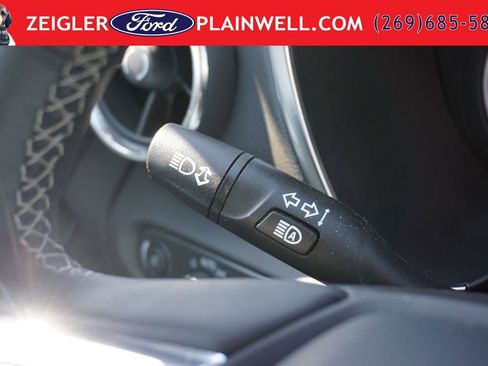 Used 2023 Chevrolet Blazer LT AWD/4WD image 27