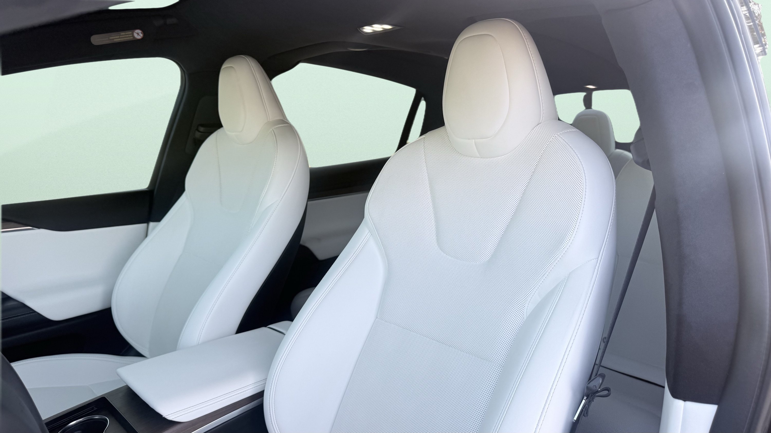 Used 2023 Tesla Model X AWD/4WD image 30